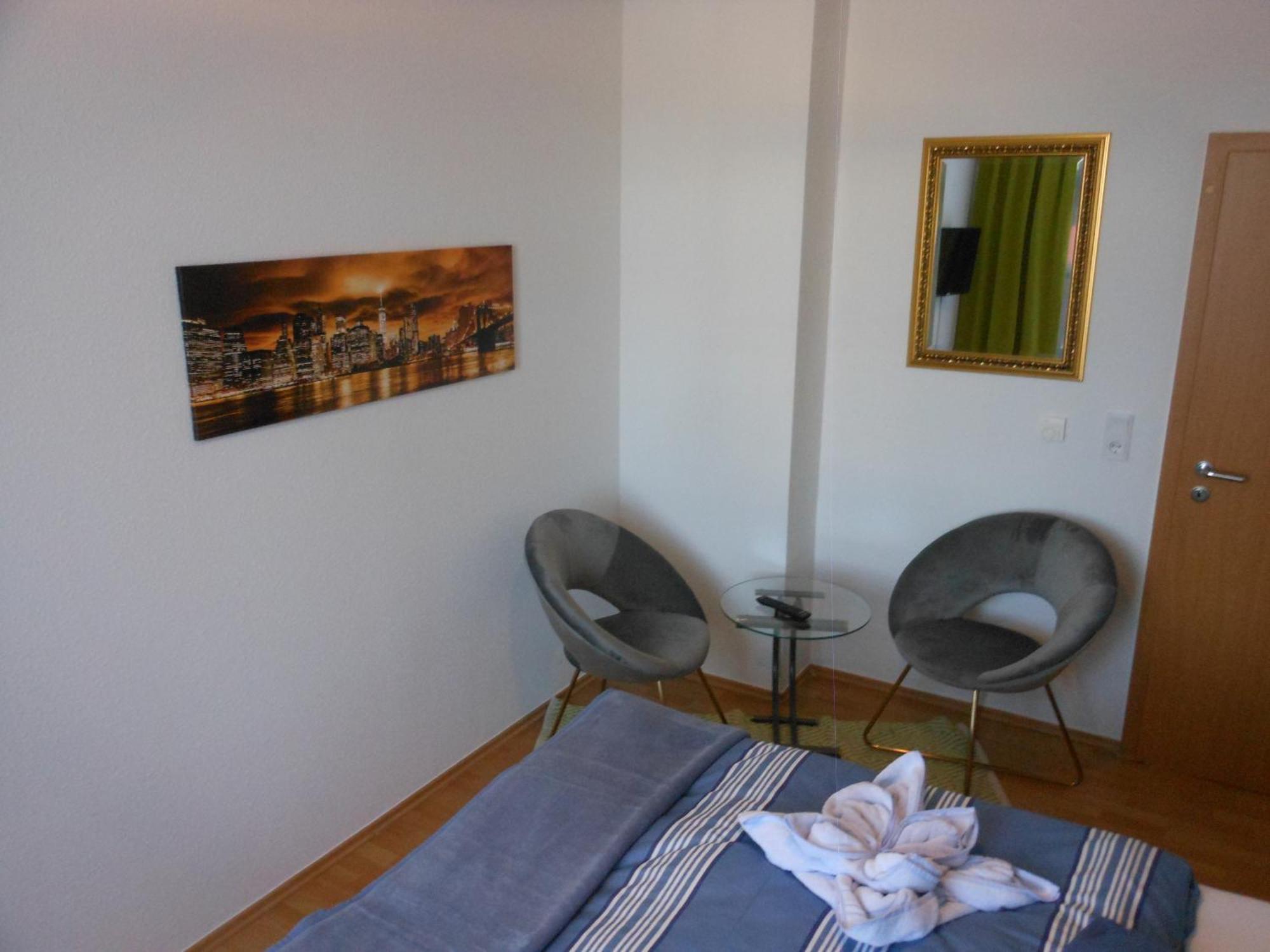 Pension Am Werder Бернбург Номер фото
