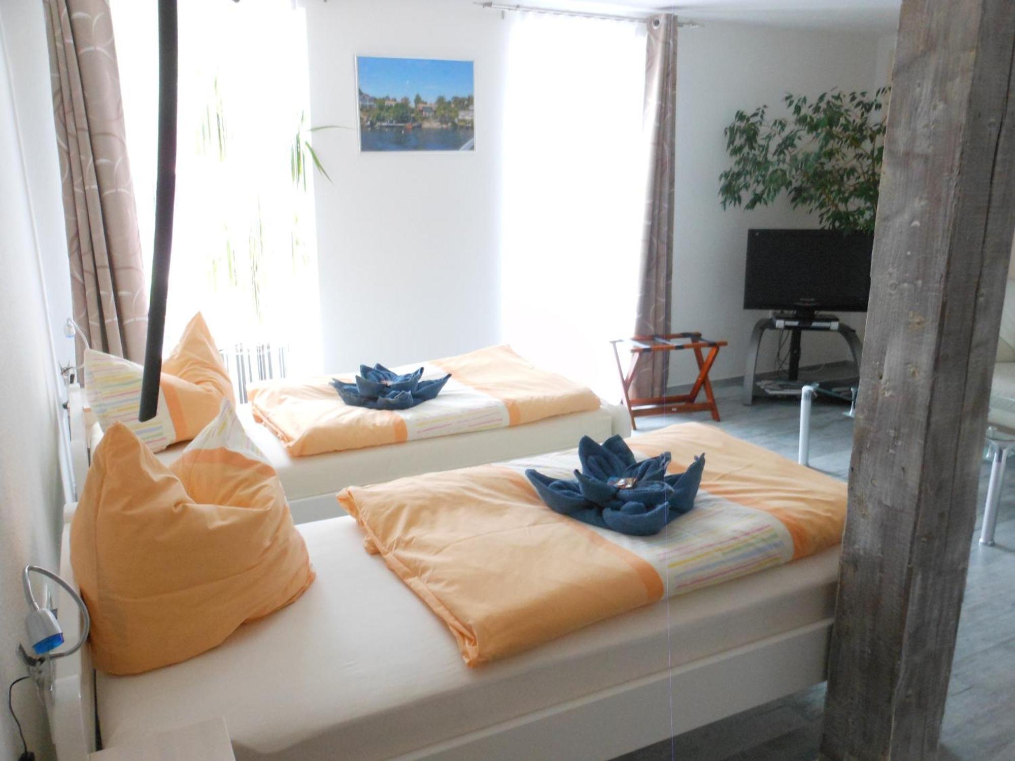 Pension Am Werder Бернбург Номер фото