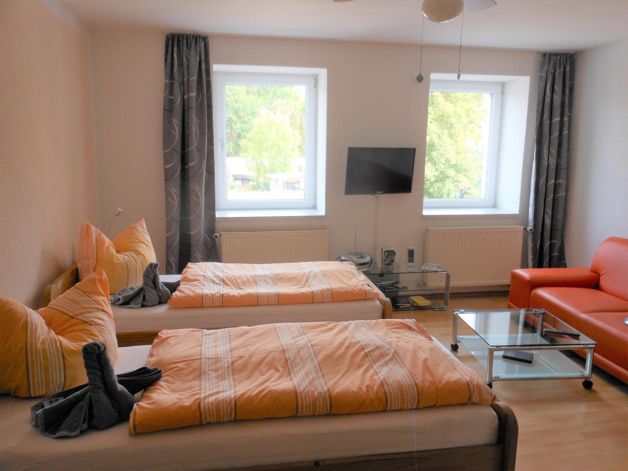 Pension Am Werder Бернбург Номер фото